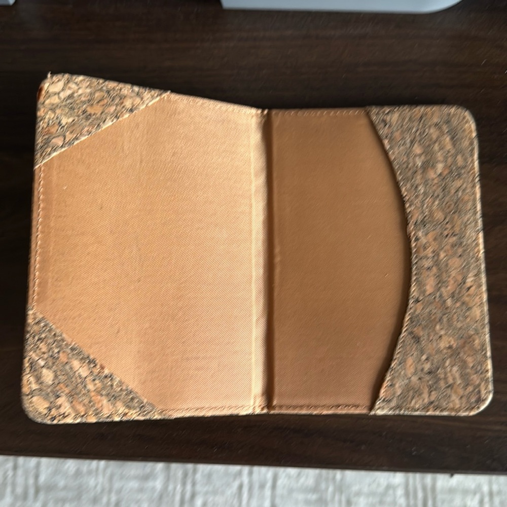 Cork passport holder